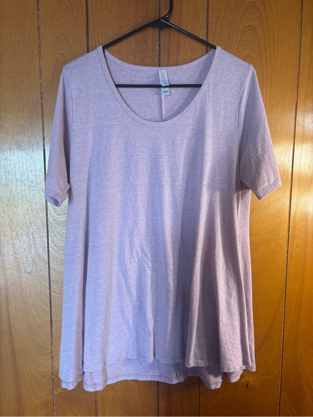 LuLaRoe Lavender Short Sleeve Scoop Neck Tunic